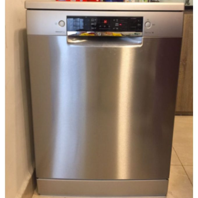 Máy rửa bát Bosch SMS46LI00E 3 Hình ảnh thực tế máy rửa bát Bosch SMS46LI00E