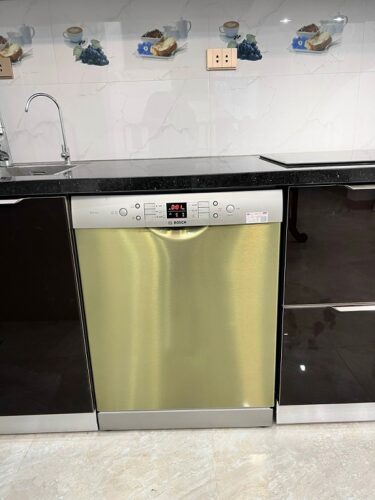 Máy rửa bát Bosch SMS63L08EA photo review