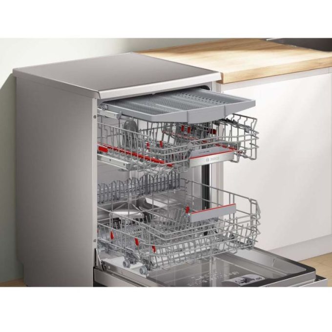 Máy rửa bát Bosch SMS6ZCI85M 5 Bên trong máy rửa bát Bosch SMS6ZCI85M